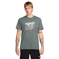 NIKE Modern Fitness เสื้อออกกำลังกายผู้ชาย