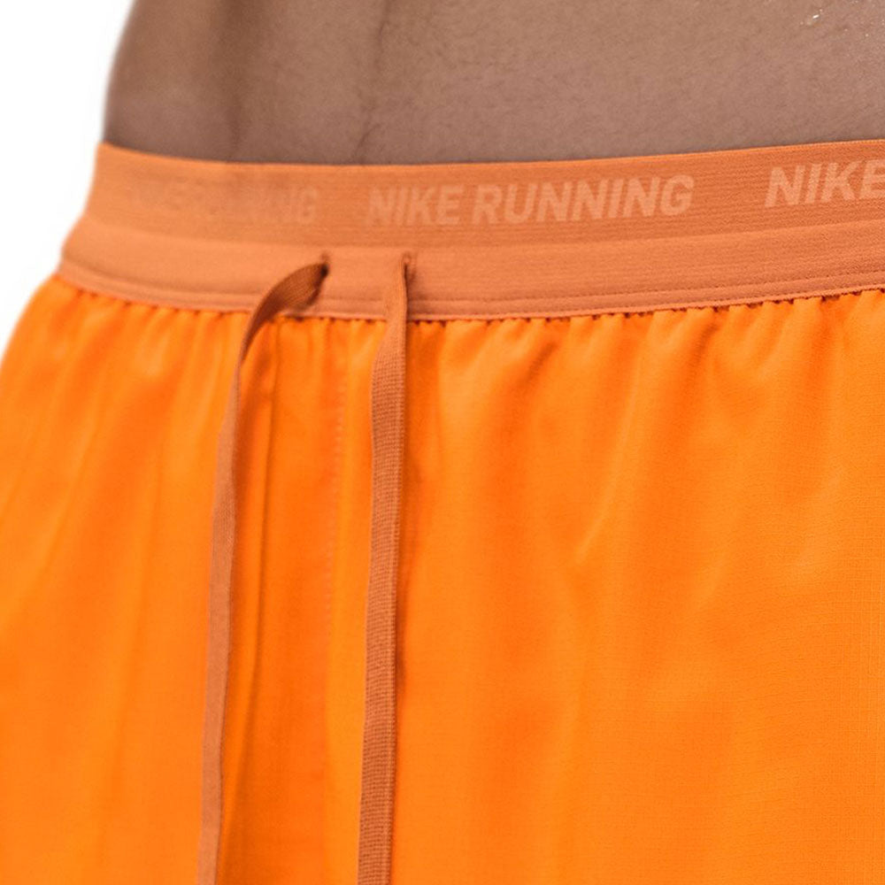 NIKE Stride "Eliud Kipchoge" กางเกงวิ่งขาสั้นผู้ชาย