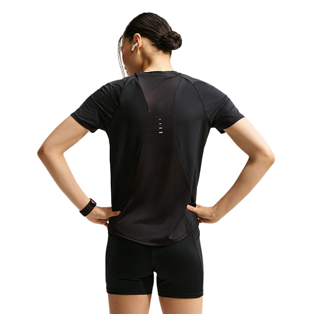 NIKE Swift Women's Running T-Shirt - Supersports Thailand