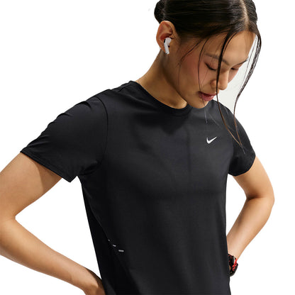 NIKE Swift Women's Running T-Shirt - Supersports Thailand