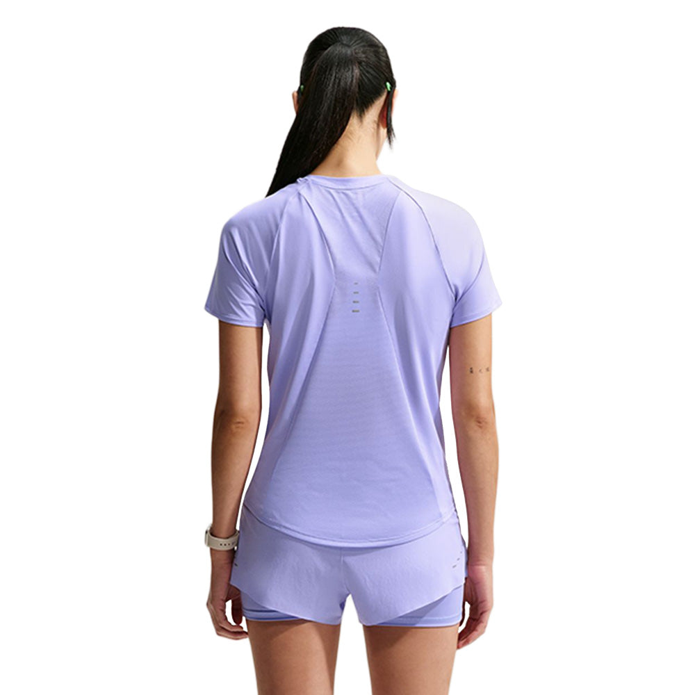 NIKE Swift Women's Running T-Shirt - Supersports Thailand