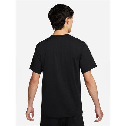 NIKE Dri-FIT UV Hyverse Men's Training T-Shirt - Supersports Thailand