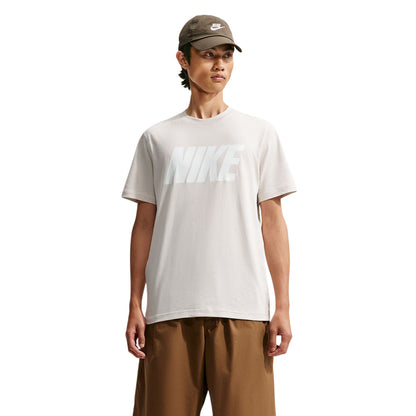 NIKE Sportswear Club Men's T-Shirt