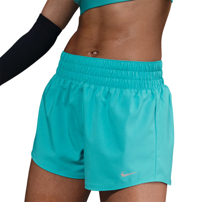 NIKE Dri-FIT One Mid-rise 3" กางเกงออกกำลังกายขาสั้นผู้หญิง