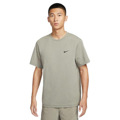 NIKE Dri-FIT UV Hyverse Men's Training T-Shirt