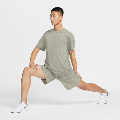 NIKE Dri-FIT UV Hyverse Men's Training T-Shirt