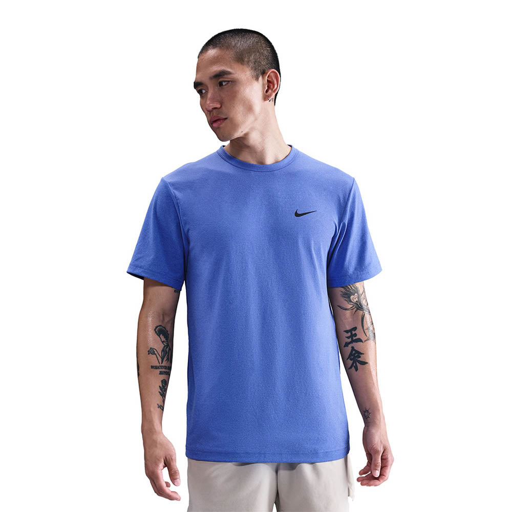 NIKE Dri-FIT UV Hyverse เสื้อออกกำลังกายผู้ชาย