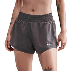 NIKE Dri-FIT One กางเกงออกกำลังกายขาสั้นผู้หญิง