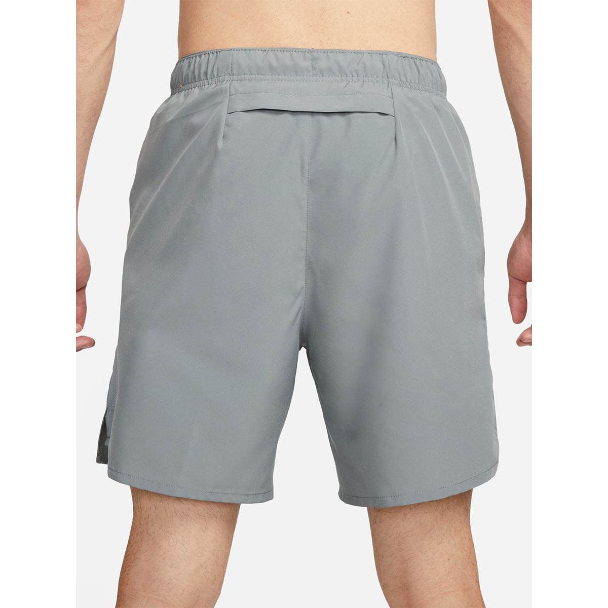 NIKE Dri-FIT Challenger Men's Training Shorts - Supersports Thailand Supersports Thailand