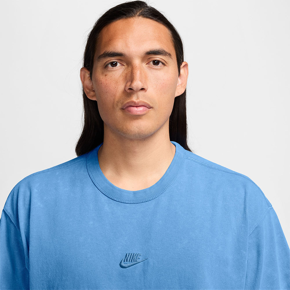 NIKE Sportswear Premium Essentials Men's T-Shirt
