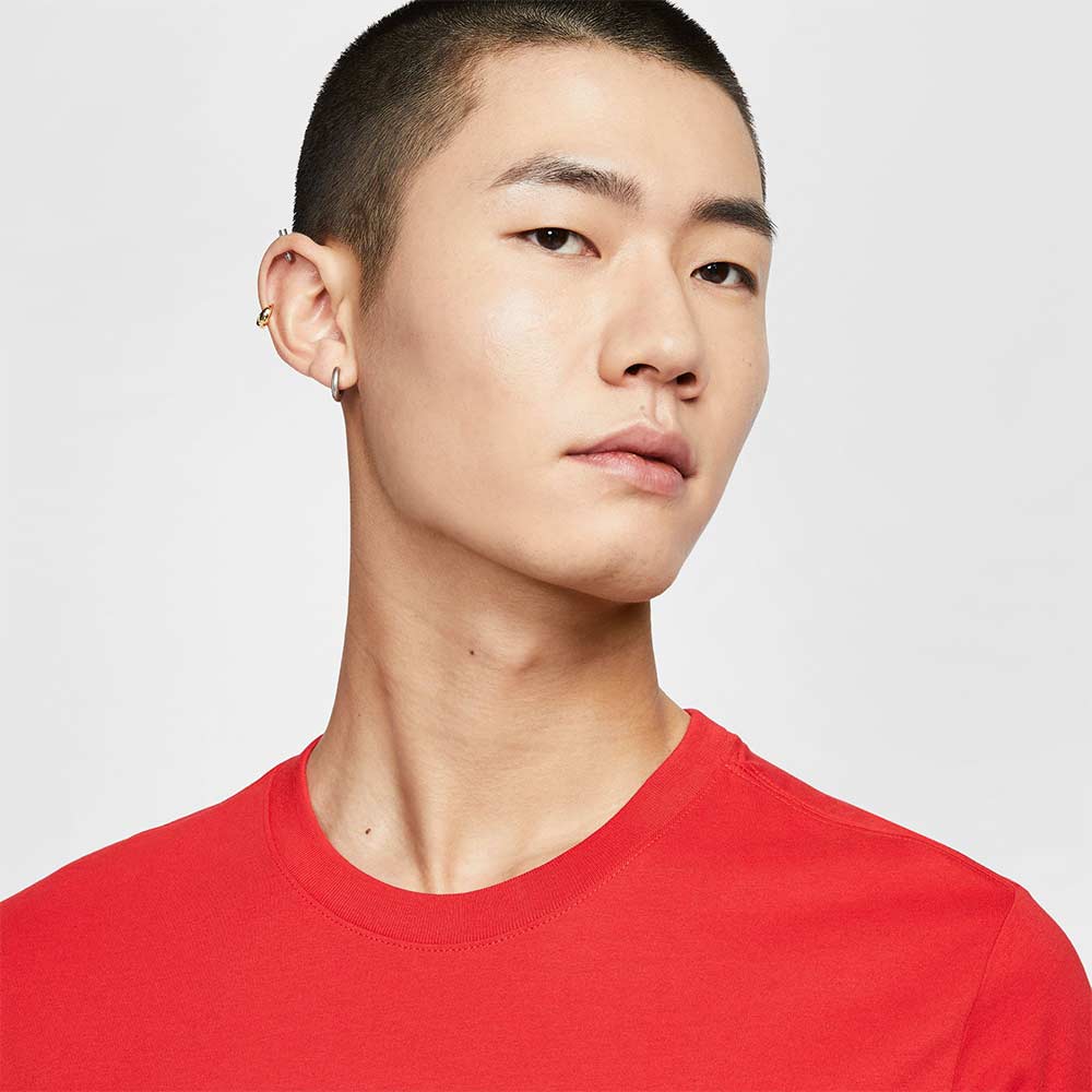 NIKE Cosmic Sportswear เสื้อยืดผู้ชาย
