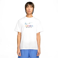 NIKE Holographic Sportswear Men's T-Shirt
