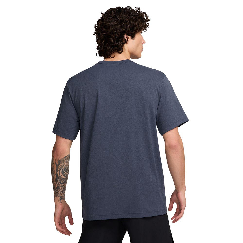 NIKE Dri-FIT UV Hyverse เสื้อออกกำลังกายผู้ชาย