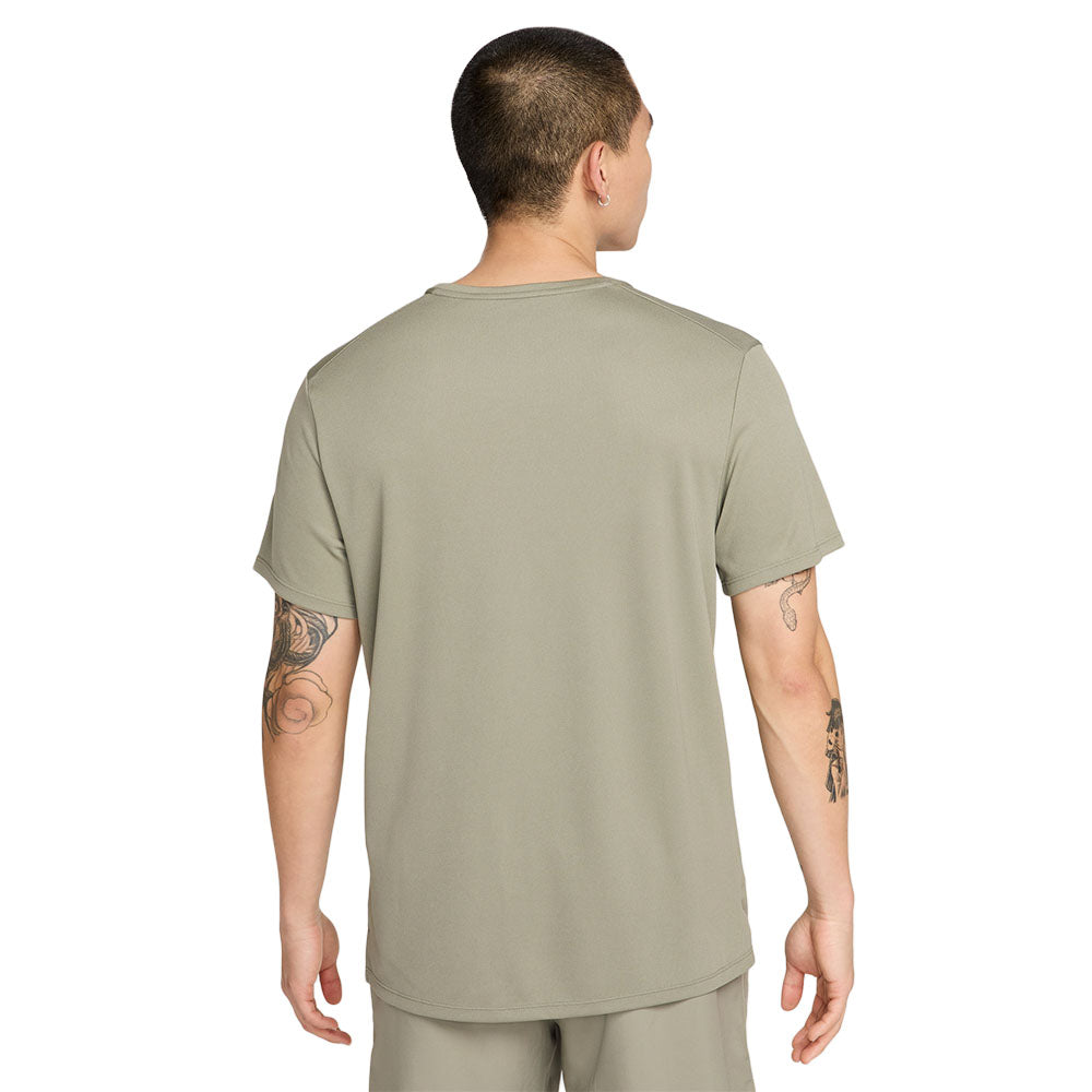 NIKE Miler Run Energy Men's Running T-Shirt - Supersports Thailand
