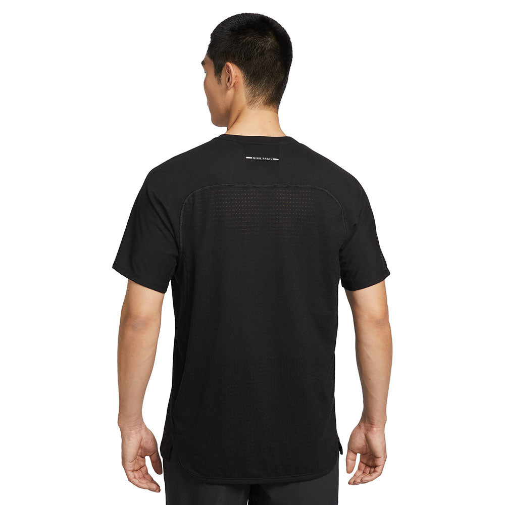 NIKE Trail Solar Chase Men's Running T-Shirt - Supersports Thailand Supersports Thailand
