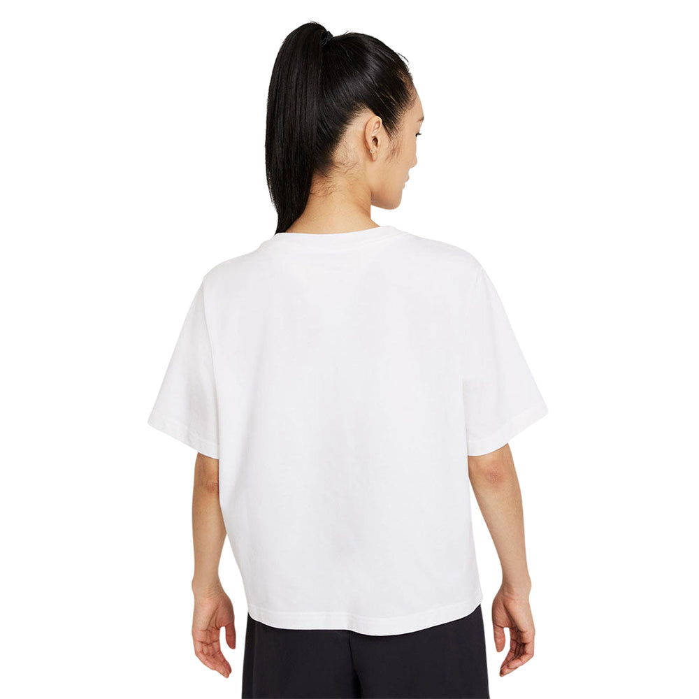 NIKE Sportswear Essential Women's T-Shirt - Supersports Thailand