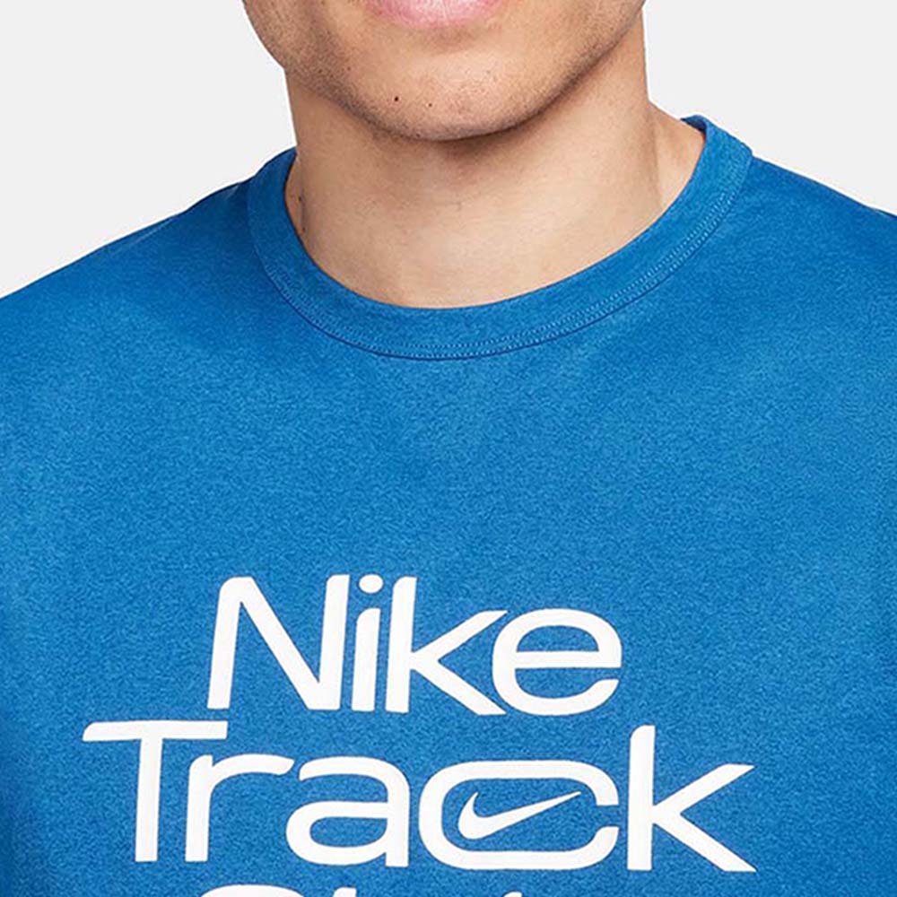 NIKE Track Club Men's Running T-Shirt - Supersports Thailand