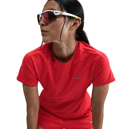 NIKE Swift เสื้อวิ่งผู้หญิง