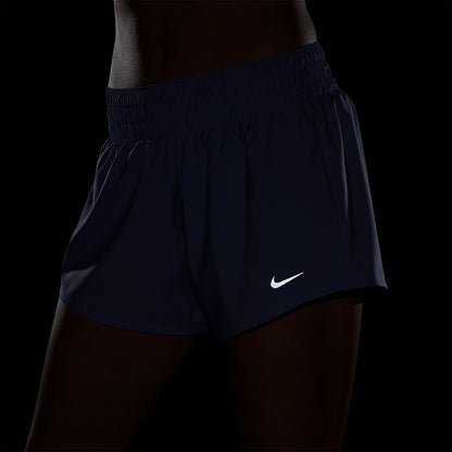 NIKE Dri-FIT One Mid-Rise 3" กางเกงออกกำลังกายขาสั้นผู้หญิง