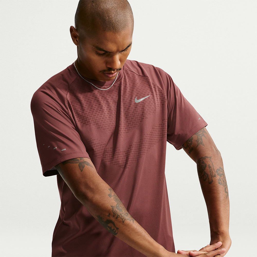 NIKE Dri-FIT ADV Stride Men's Running T-Shirt Supersports Thailand