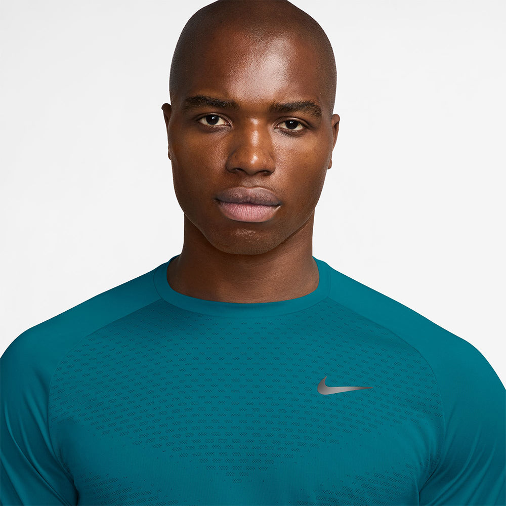 NIKE Dri-FIT ADV Stride Men's Running T-Shirt Supersports Thailand