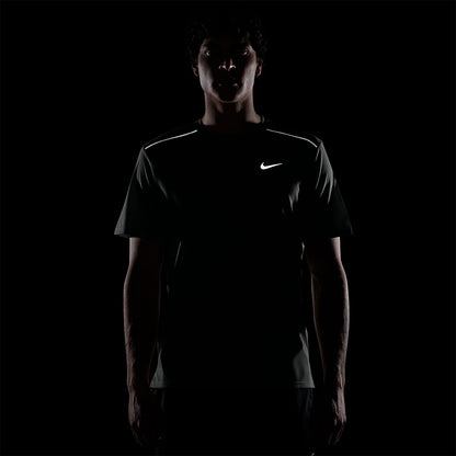 NIKE Dri-Fit Miler UV Protection Men's Running T-Shirt
