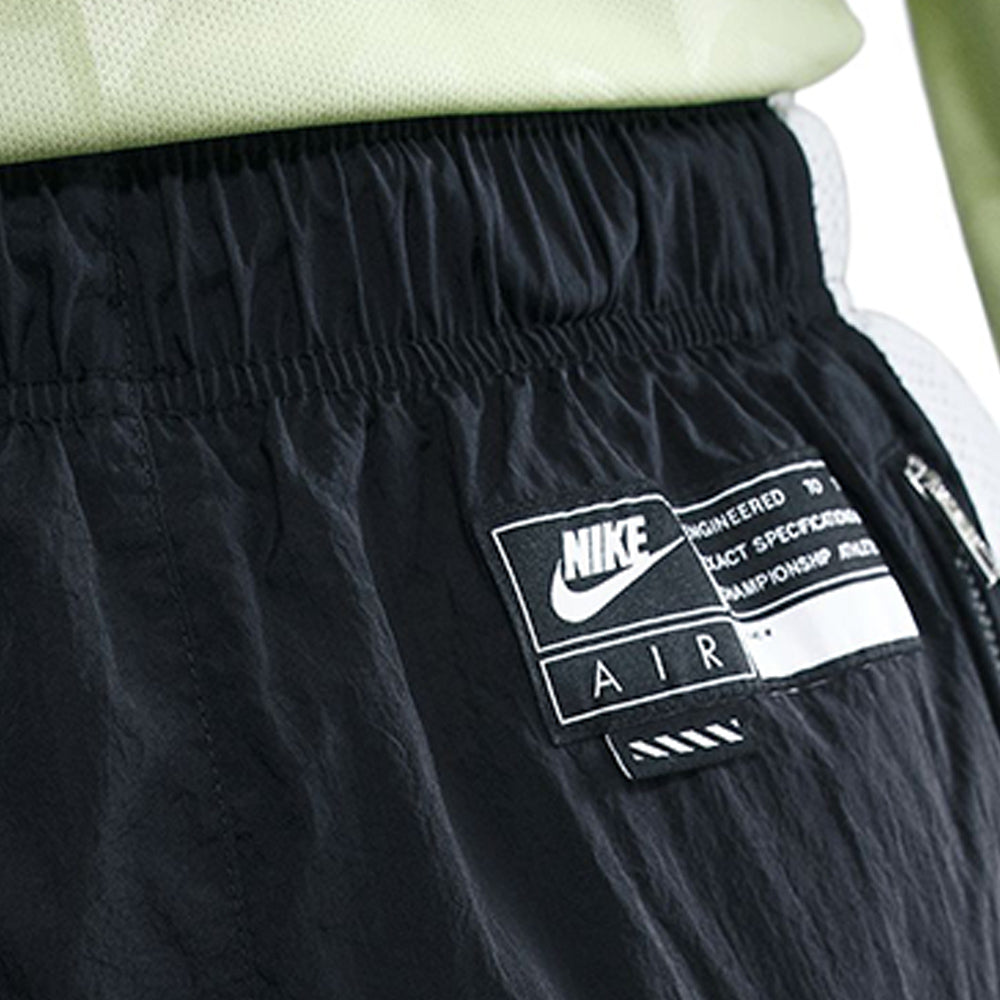 NIKE Air Woven Men's Lifestyle Shorts - Supersports Thailand