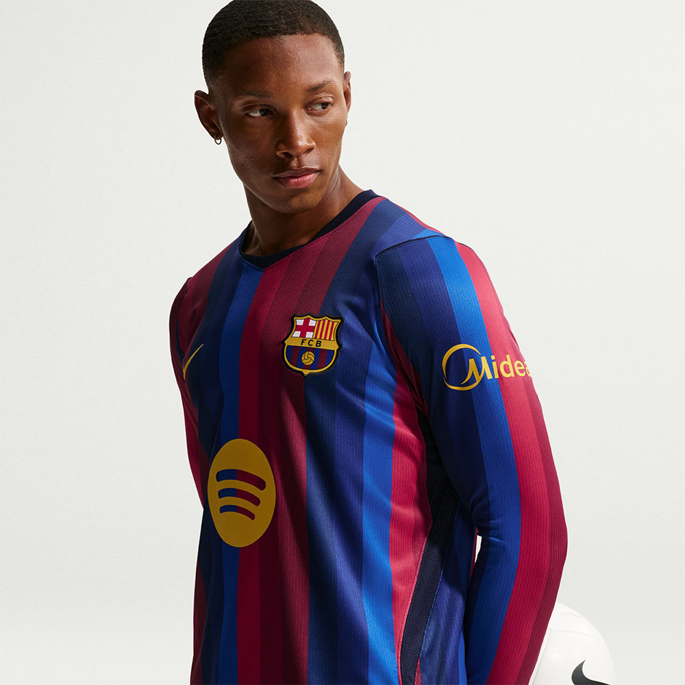 NIKE เสื้อแข่งผู้ชายแขนยาวทีมบาร์เซโลน่า ชุดเหย้า เกรด Stadium ฤดูกาล 2026/27 Supersports Thailand