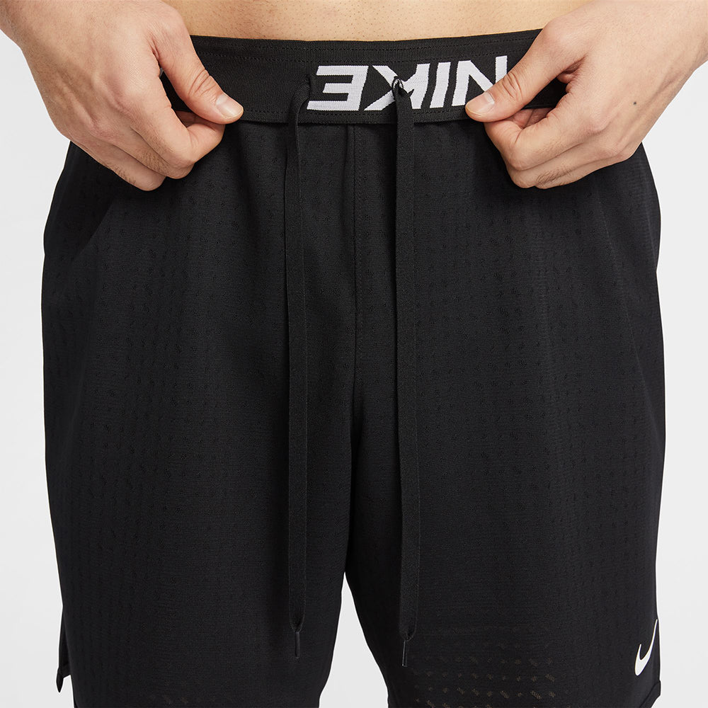NIKE Totality Breathe Dri-FIT 7" Unlined Men's Training Shorts - Supersports Thailand