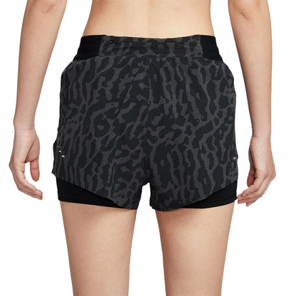 NIKE Dri-FIT Swift Mid-Rise 2-in-1 Printed Women's Running Shorts - Supersports Thailand