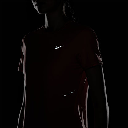NIKE Swift Women's Running T-Shirt - Supersports Thailand