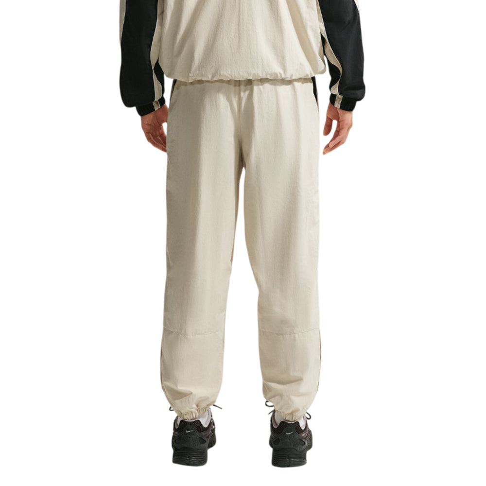 NIKE Sportswear Club Men's Lifestyle Pants - Supersports Thailand