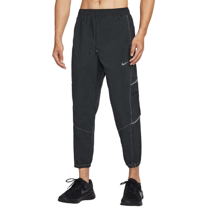 NIKE Retro Track Men's Running Pants - Supersports Thailand