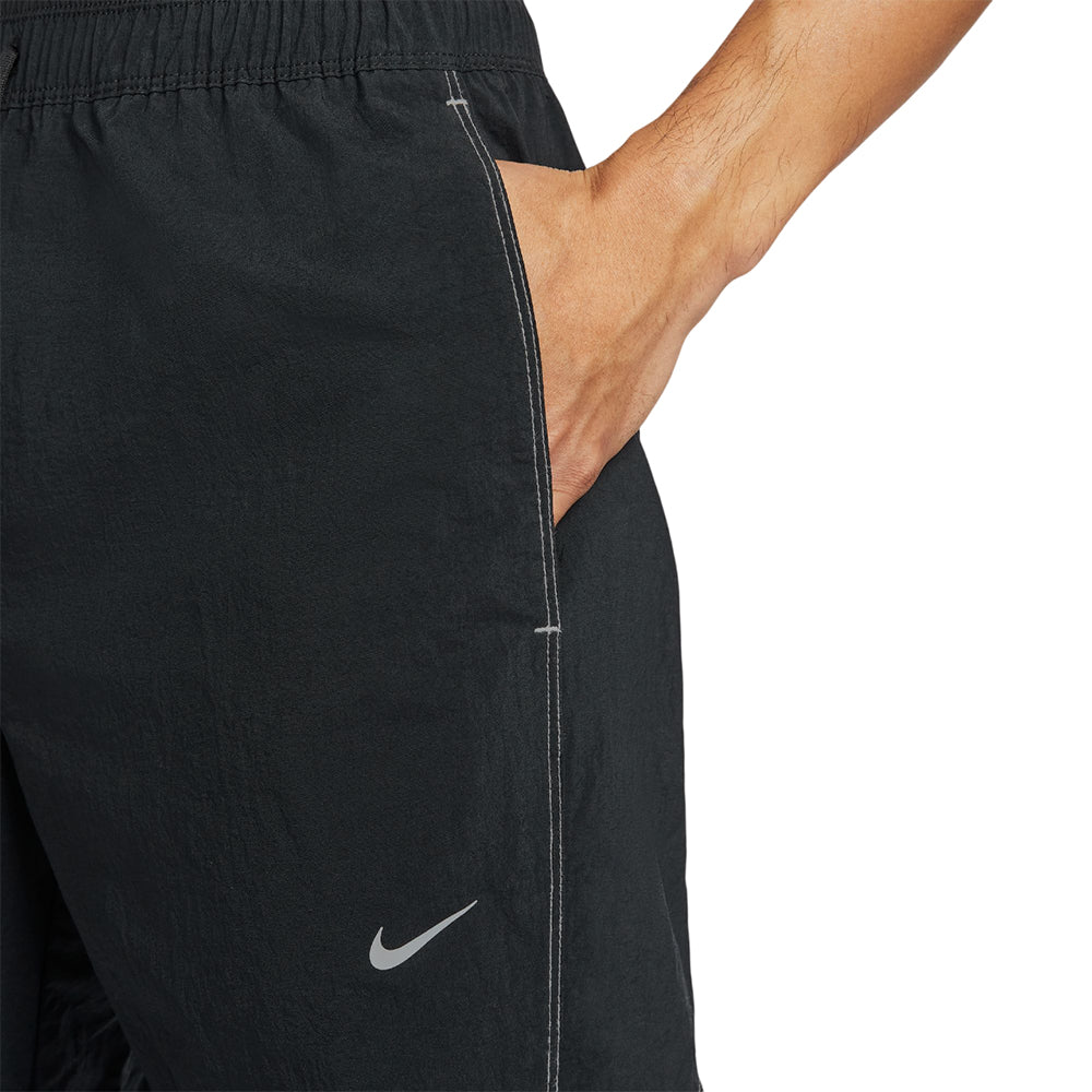 NIKE Retro Track Men's Running Pants - Supersports Thailand
