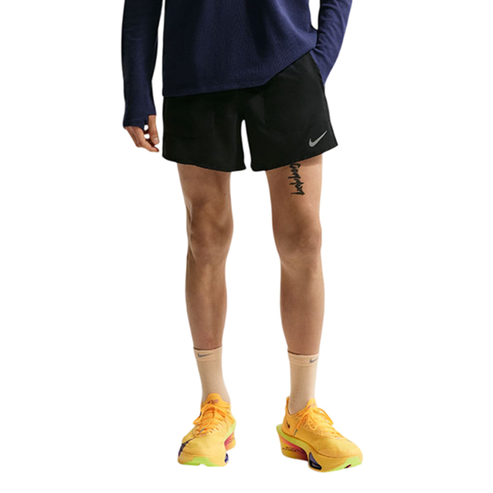 NIKE Stride Men's Running Shorts - Supersports Thailand Supersports Thailand