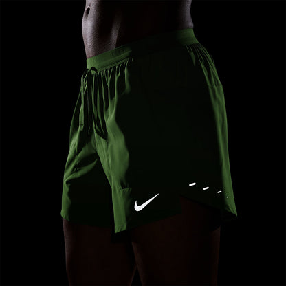 NIKE Stride Men's Running Shorts - Supersports Thailand