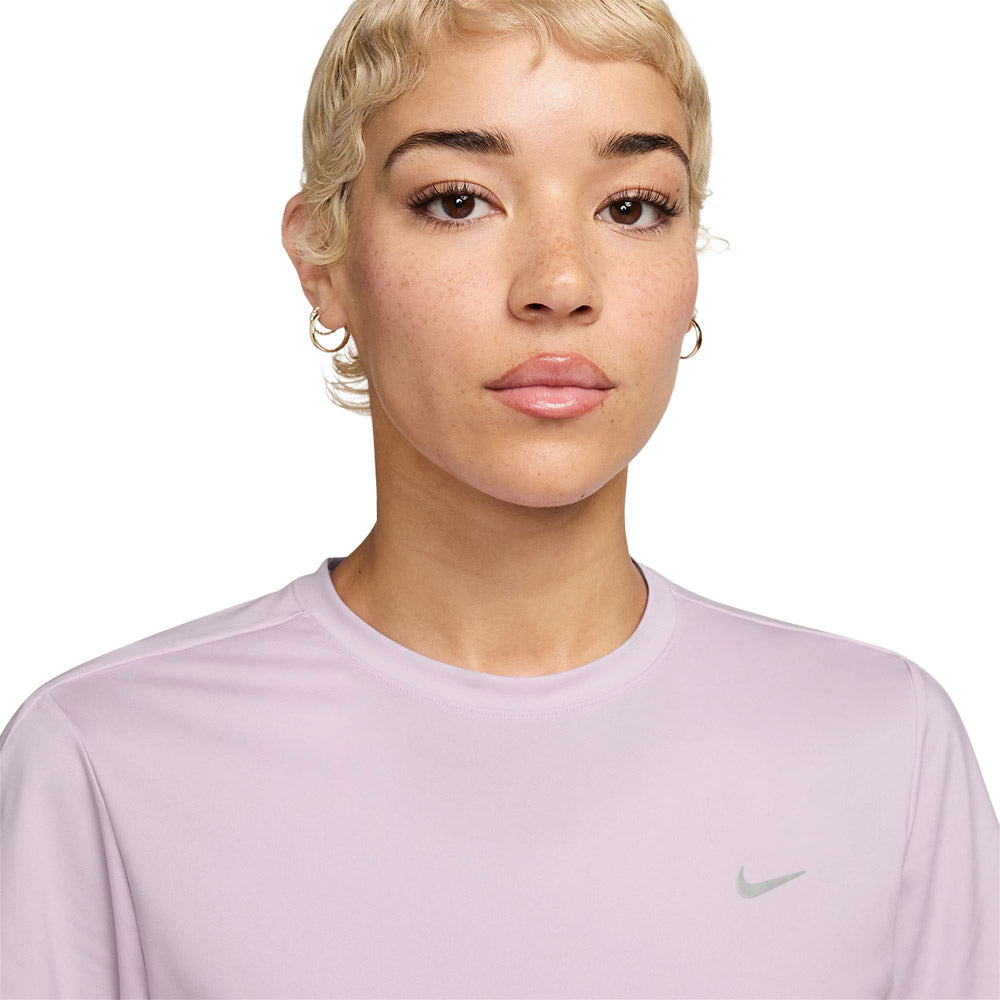 NIKE Swift Women's Running T-Shirt - Supersports Thailand
