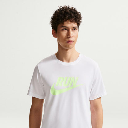 NIKE Run Men's Running T-Shirt - Supersports Thailand