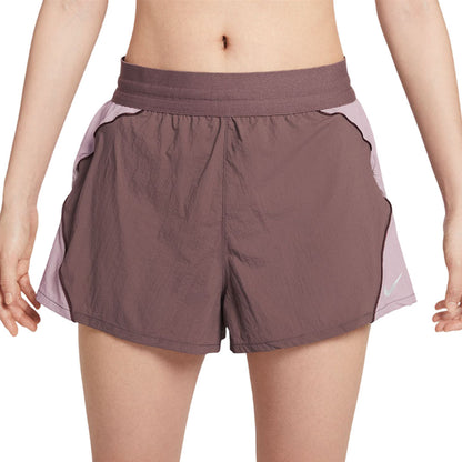 NIKE Swift Women's Running Shorts - Supersports Thailand