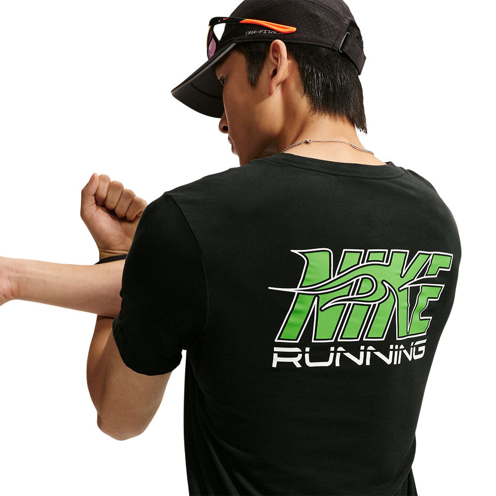 NIKE Dri-FIT Men's Running T-Shirt - Supersports Thailand