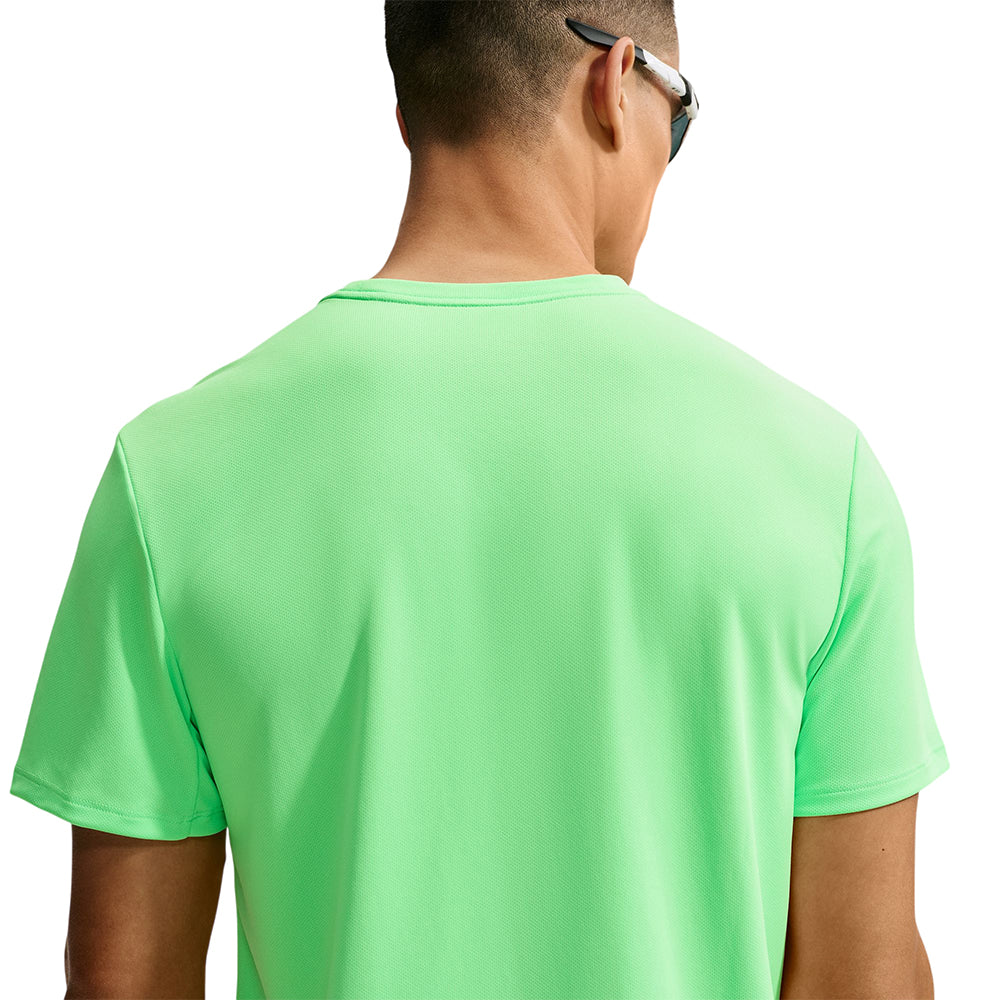 NIKE Miler Men's Running T-Shirt - Supersports Thailand