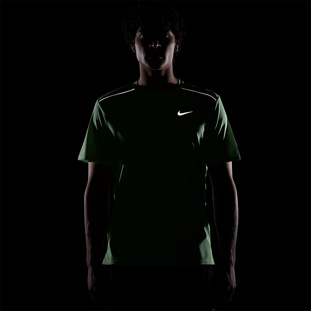 NIKE Miler Men's Running T-Shirt - Supersports Thailand