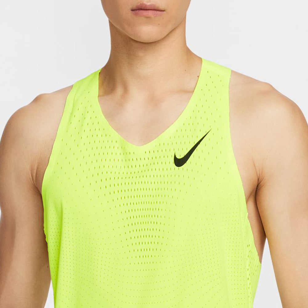 NIKE AeroSwift เสื้อกล้ามวิ่งผู้ชาย