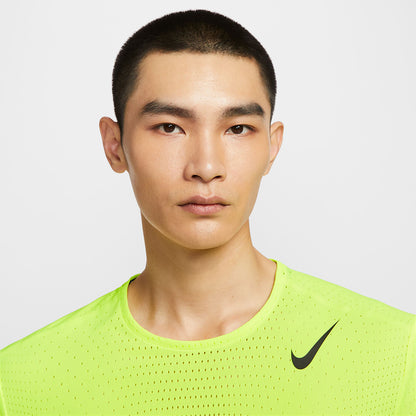 NIKE AeroSwift Men's Running T-Shirt - Supersports Thailand