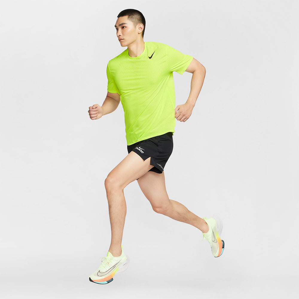 NIKE AeroSwift Men's Running T-Shirt - Supersports Thailand