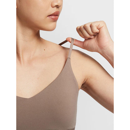 NIKE Indy Light Support สปอร์ตบราผู้หญิง