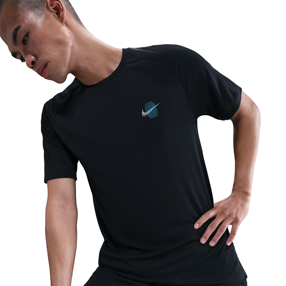 NIKE Stride Men's Running T-Shirt - Supersports Thailand Supersports Thailand