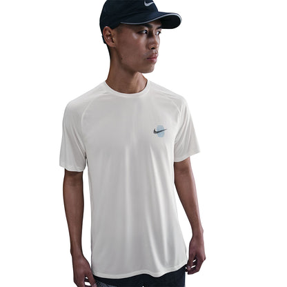 NIKE Stride Men's Running T-Shirt - Supersports Thailand