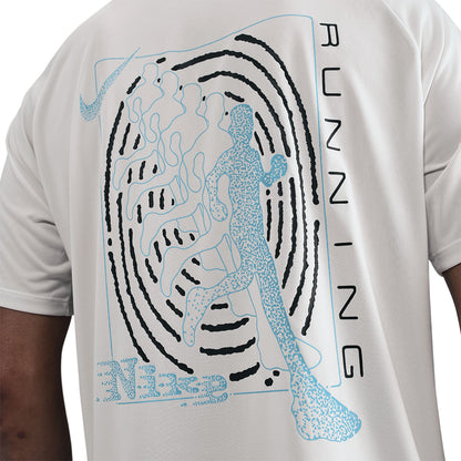 NIKE Stride Men's Running T-Shirt - Supersports Thailand