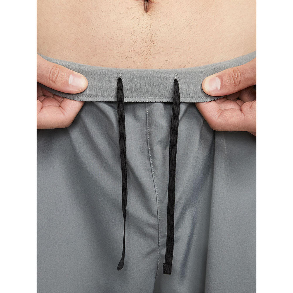 NIKE Dri-FIT Challenger 5In Men's Training Shorts